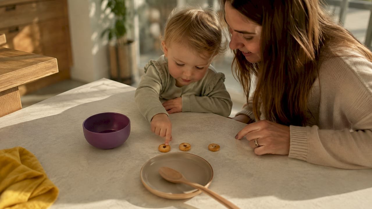 Five Minute Early Maths Moments for UK Parents, EYFS Aligned