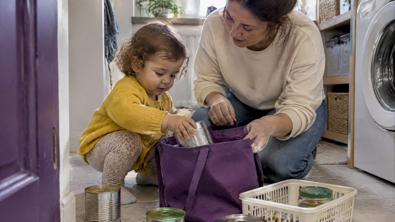 Busy Parents: 12 No Prep Shopping Activities for Toddlers